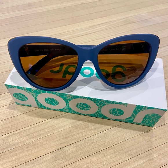 Goodr Navy Runway Sunglasses with Gold Accent - Picture 2 of 10